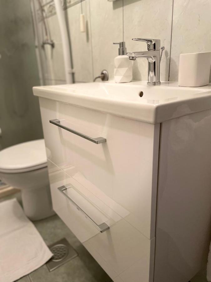 Vacation House Marin With Jacuzzi - Bol, Brac Luaran gambar